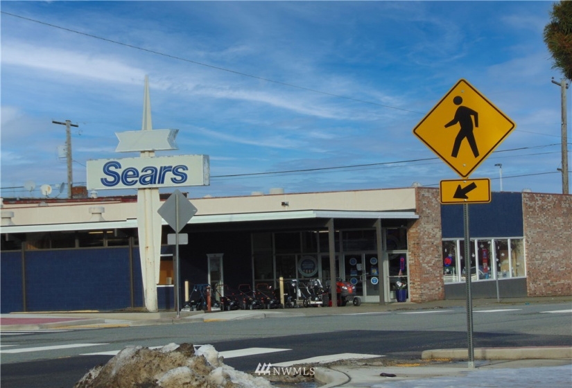 520 Lincoln, Port Angeles, Washington 98362, ,Commercial Sale,For Sale,Lincoln,NWM1881138