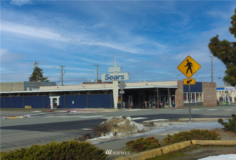 520 Lincoln, Port Angeles, Washington 98362, ,Commercial Sale,For Sale,Lincoln,NWM1881138