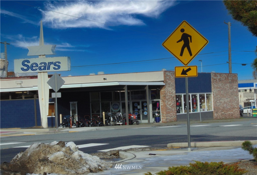 520 Lincoln, Port Angeles, Washington 98362, ,Commercial Sale,For Sale,Lincoln,NWM1881138