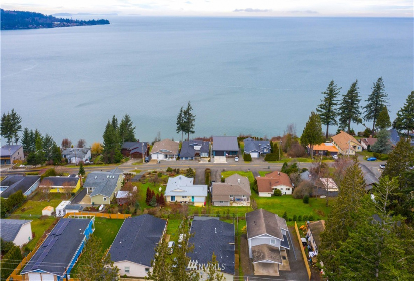 2827 Haxton, Bellingham, Washington 98226, 5 Bedrooms Bedrooms, ,3 BathroomsBathrooms,Residential,For Sale,Haxton,NWM1880620