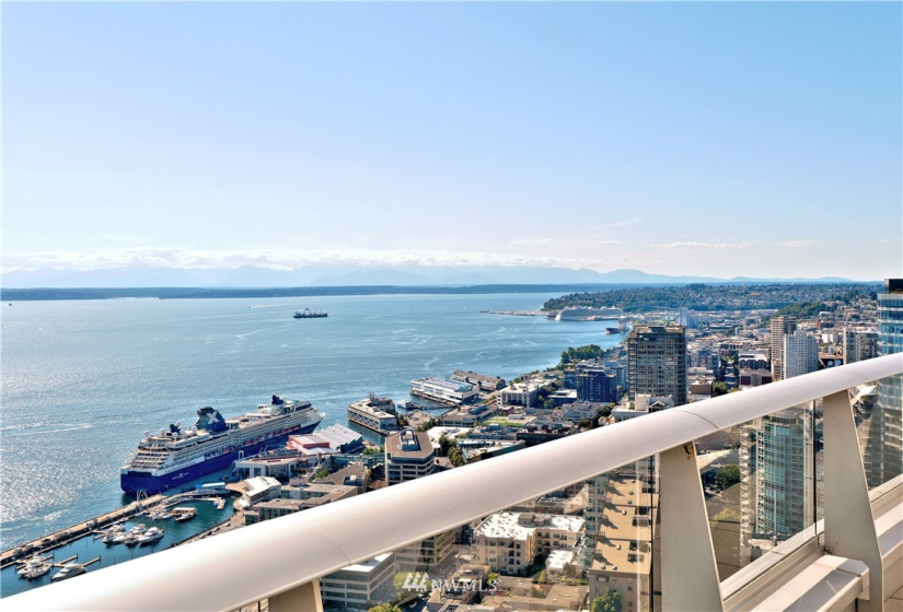 1521 2nd, Seattle, Washington 98101, 2 Bedrooms Bedrooms, ,1 BathroomBathrooms,Residential,For Sale,Fifteen Twenty-One,2nd,NWM1881195