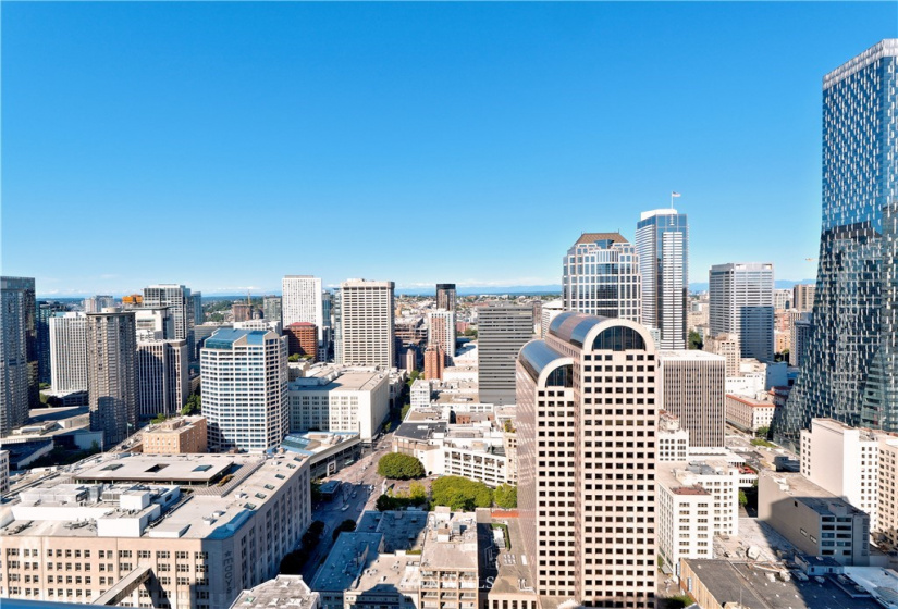 1521 2nd, Seattle, Washington 98101, 2 Bedrooms Bedrooms, ,1 BathroomBathrooms,Residential,For Sale,Fifteen Twenty-One,2nd,NWM1881195