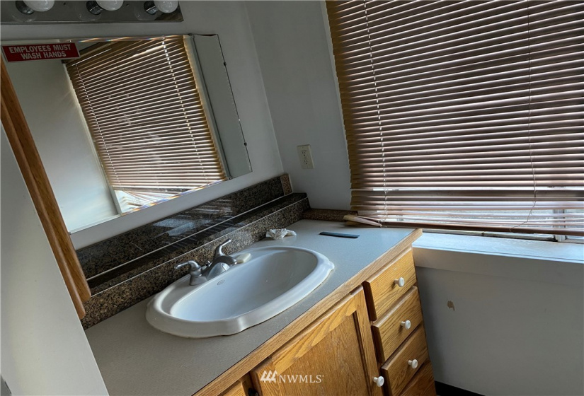 1170 Bay, Port Orchard, Washington 98366, ,Commercial Sale,For Sale,Bay,NWM1881273