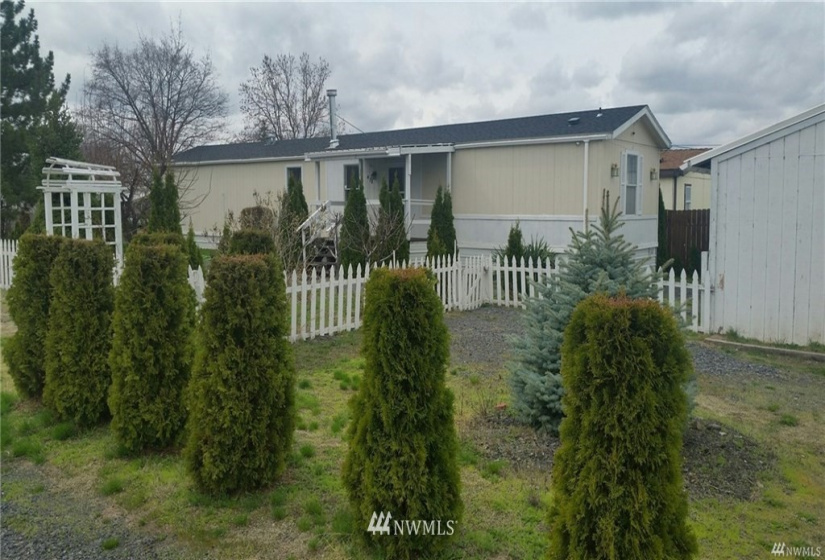 438 3rd, Soap Lake, Washington 98851, 3 Bedrooms Bedrooms, ,2 BathroomsBathrooms,Residential,For Sale,Salome,3rd,NWM1878629