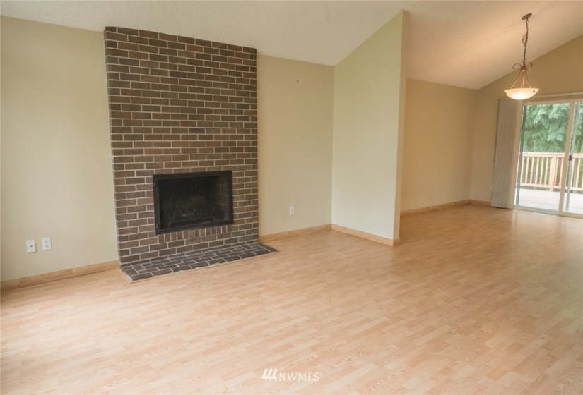 4604 123rd, Bellevue, Washington 98006, 4 Bedrooms Bedrooms, ,2 BathroomsBathrooms,Residential Lease,For Rent,123rd,NWM1881325