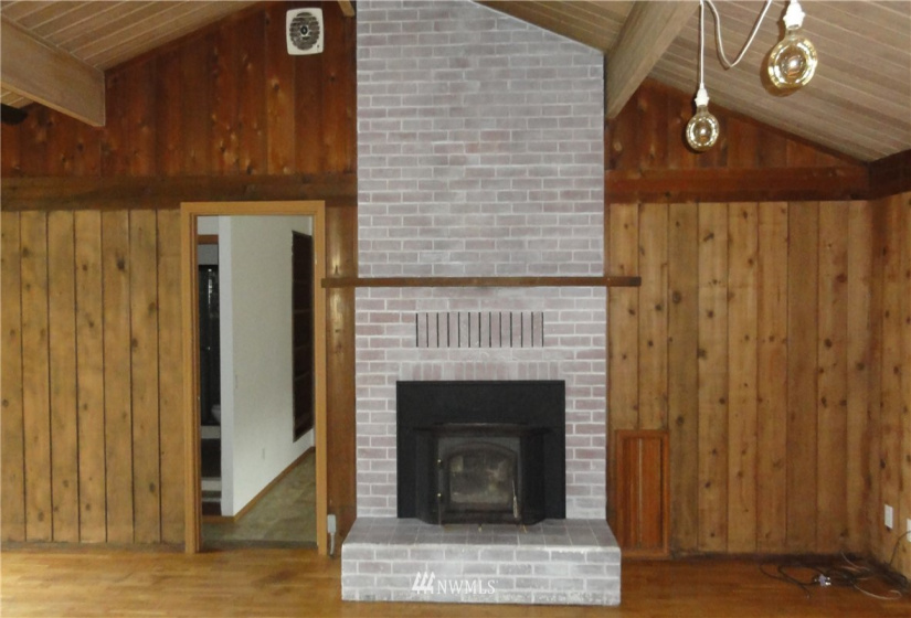 8306 Westside Hwy, Castle Rock, Washington 98611, 3 Bedrooms Bedrooms, ,1 BathroomBathrooms,Residential,For Sale,Westside Hwy,NWM1881210