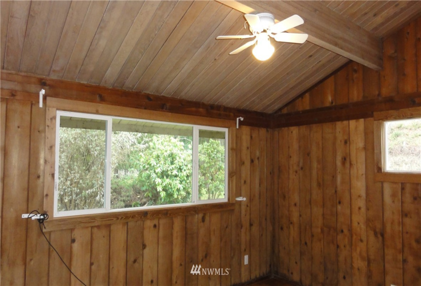 8306 Westside Hwy, Castle Rock, Washington 98611, 3 Bedrooms Bedrooms, ,1 BathroomBathrooms,Residential,For Sale,Westside Hwy,NWM1881210