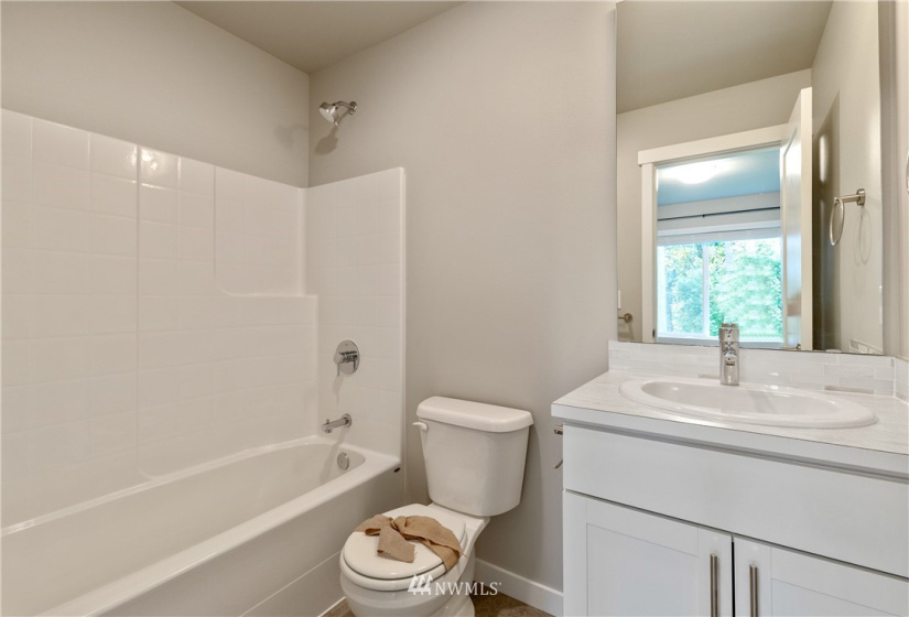 10106 16th, Lake Stevens, Washington 98258, 2 Bedrooms Bedrooms, ,Residential Lease,For Rent,16th,NWM1881373