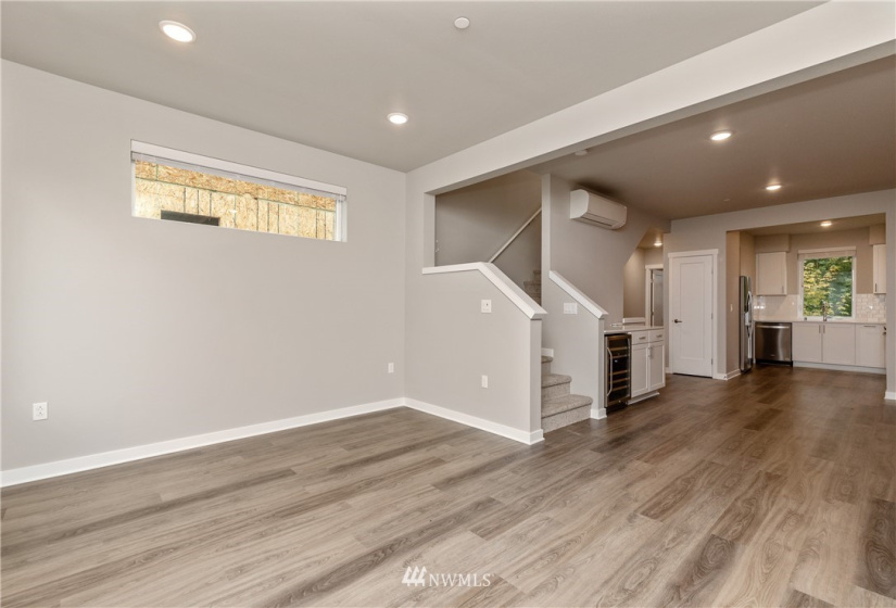 10106 16th, Lake Stevens, Washington 98258, 2 Bedrooms Bedrooms, ,Residential Lease,For Rent,16th,NWM1881373