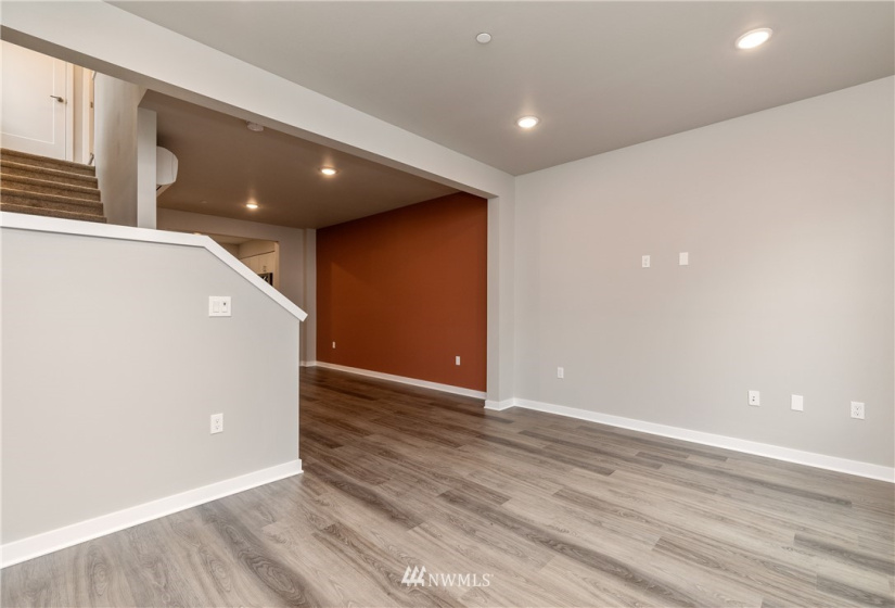 10106 16th, Lake Stevens, Washington 98258, 2 Bedrooms Bedrooms, ,Residential Lease,For Rent,16th,NWM1881373