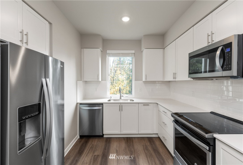 10106 16th, Lake Stevens, Washington 98258, 2 Bedrooms Bedrooms, ,Residential Lease,For Rent,16th,NWM1881373