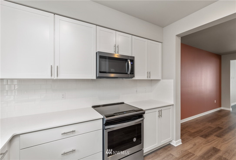 10106 16th, Lake Stevens, Washington 98258, 2 Bedrooms Bedrooms, ,Residential Lease,For Rent,16th,NWM1881373