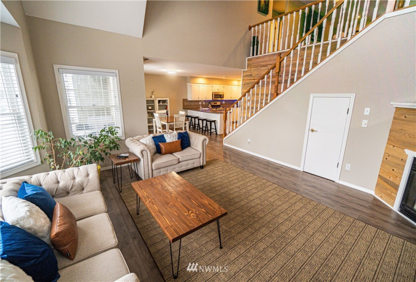 1178 Grover, Lynden, Washington 98264, 3 Bedrooms Bedrooms, ,2 BathroomsBathrooms,Residential,For Sale,Valley View Condos,Grover,NWM1877446