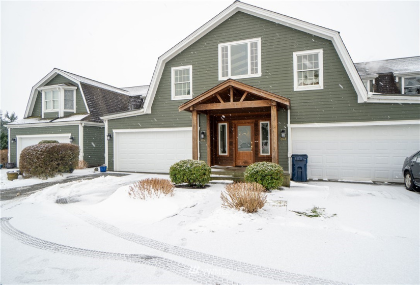 1178 Grover, Lynden, Washington 98264, 3 Bedrooms Bedrooms, ,2 BathroomsBathrooms,Residential,For Sale,Valley View Condos,Grover,NWM1877446