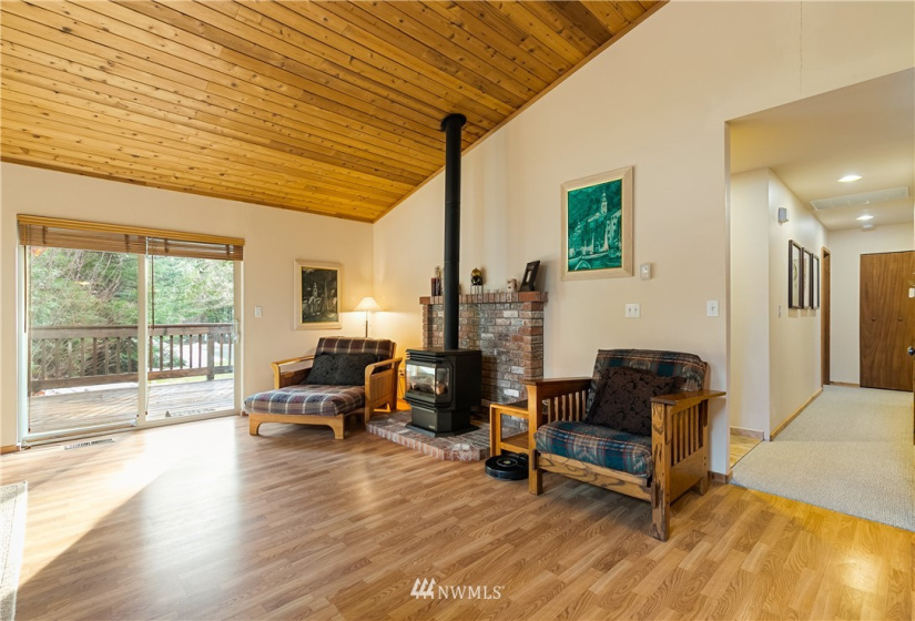 16039 Alpine, Glacier, Washington 98244, 4 Bedrooms Bedrooms, ,3 BathroomsBathrooms,Residential,For Sale,Alpine,NWM1881070