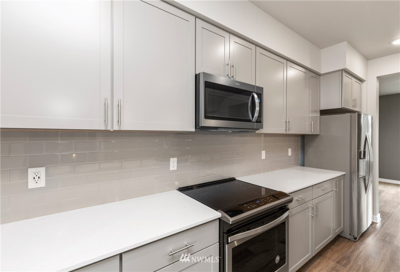 10106 16th, Lake Stevens, Washington 98258, 3 Bedrooms Bedrooms, ,Residential Lease,For Rent,16th,NWM1881416