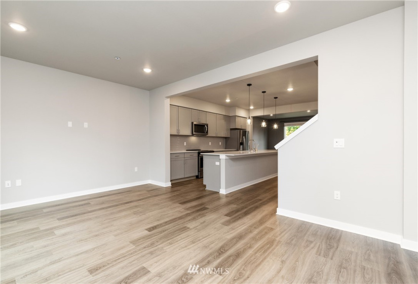 10106 16th, Lake Stevens, Washington 98258, 3 Bedrooms Bedrooms, ,Residential Lease,For Rent,16th,NWM1881416