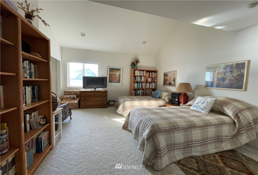 41 H Beach Way, Hat Island, Washington 98206, 3 Bedrooms Bedrooms, ,3 BathroomsBathrooms,Residential,For Sale,Beach Way,NWM1881295