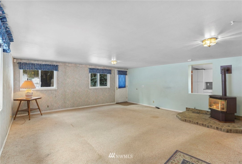 19824 Sands, Colbert, Washington 99005, 2 Bedrooms Bedrooms, ,1 BathroomBathrooms,Residential,For Sale,Sands,NWM1878303