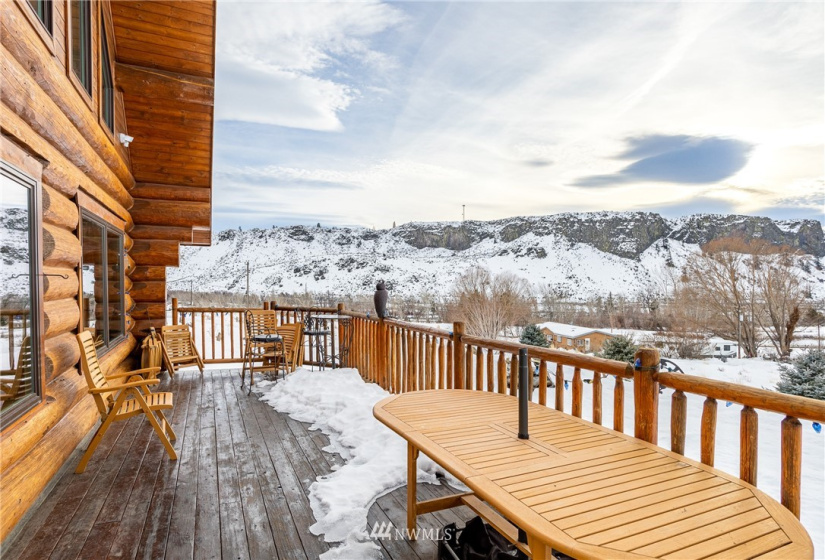 13805 Old Naches, Naches, Washington 98937, 4 Bedrooms Bedrooms, ,2 BathroomsBathrooms,Residential,For Sale,Old Naches,NWM1879732