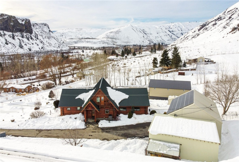 13805 Old Naches, Naches, Washington 98937, 4 Bedrooms Bedrooms, ,2 BathroomsBathrooms,Residential,For Sale,Old Naches,NWM1879732