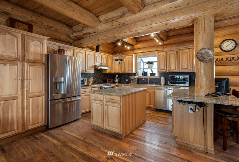 13805 Old Naches, Naches, Washington 98937, 4 Bedrooms Bedrooms, ,2 BathroomsBathrooms,Residential,For Sale,Old Naches,NWM1879732