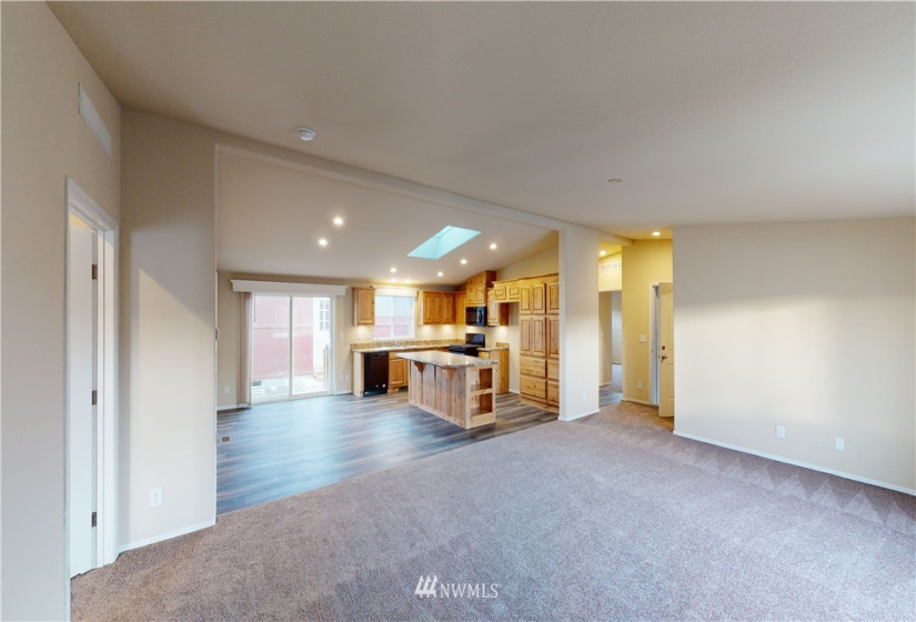 1100 Rosewood, Ellensburg, Washington 98926, 2 Bedrooms Bedrooms, ,1 BathroomBathrooms,Manufactured In Park,For Sale,Rosewood,NWM1881388