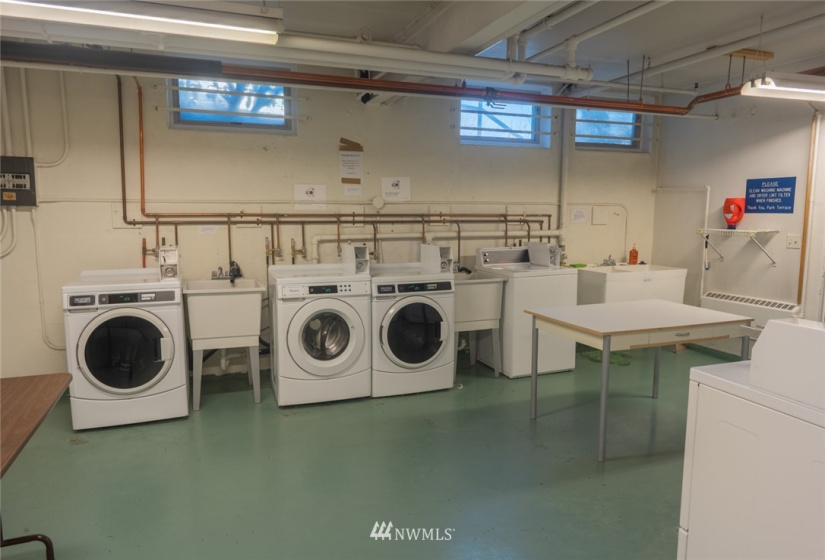 530 Olympic, Seattle, Washington 98119, 1 Bedroom Bedrooms, ,1 BathroomBathrooms,Residential Lease,For Rent,Olympic,NWM1881551