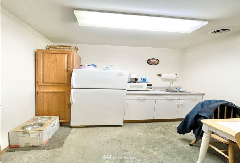 48 State Frontage, Tonasket, Washington 98855, ,Commercial Sale,For Sale,State Frontage,NWM1877534