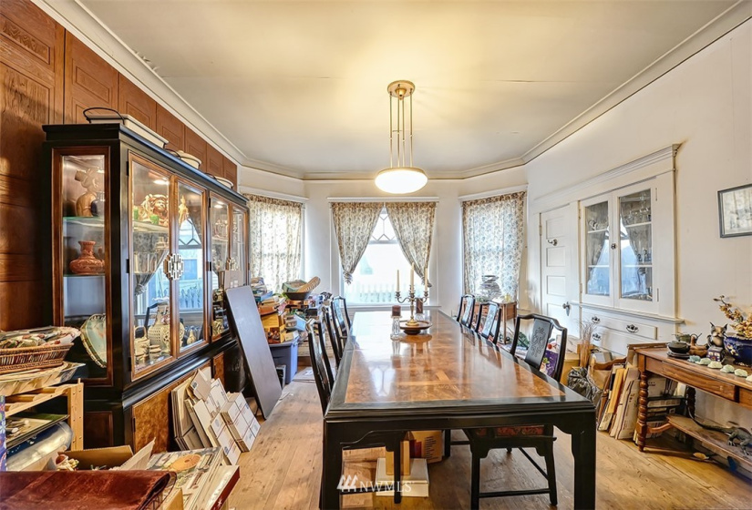 1200 Holly, Bellingham, Washington 98225, 4 Bedrooms Bedrooms, ,2 BathroomsBathrooms,Residential,For Sale,Holly,NWM1881596