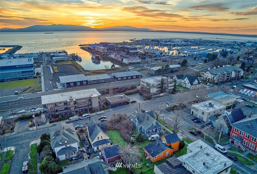 1200 Holly, Bellingham, Washington 98225, 4 Bedrooms Bedrooms, ,2 BathroomsBathrooms,Residential,For Sale,Holly,NWM1881596