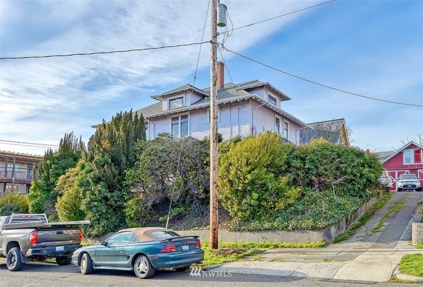 1200 Holly, Bellingham, Washington 98225, 4 Bedrooms Bedrooms, ,2 BathroomsBathrooms,Residential,For Sale,Holly,NWM1881596