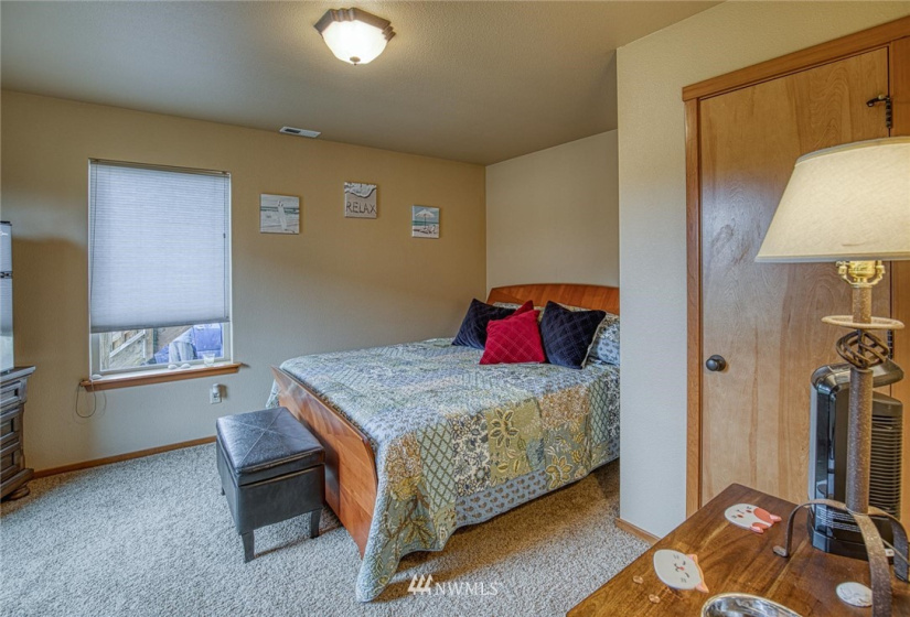 660 Ocean Shores, Ocean Shores, Washington 98569, 4 Bedrooms Bedrooms, ,3 BathroomsBathrooms,Residential,For Sale,10,Ocean Shores,NWM1879414