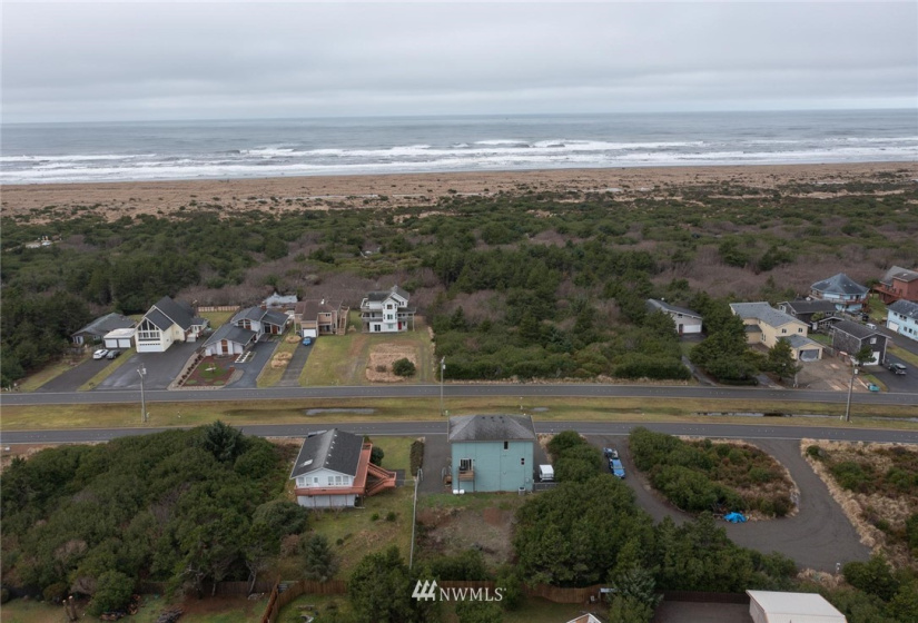 660 Ocean Shores, Ocean Shores, Washington 98569, 4 Bedrooms Bedrooms, ,3 BathroomsBathrooms,Residential,For Sale,10,Ocean Shores,NWM1879414