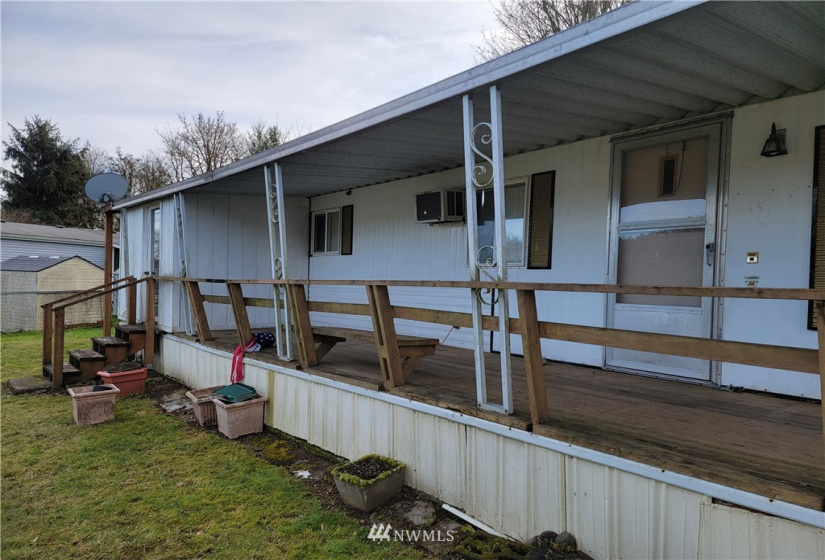 411 Grove, Shelton, Washington 98584, 2 Bedrooms Bedrooms, ,1 BathroomBathrooms,Manufactured In Park,For Sale,Grove,NWM1881576