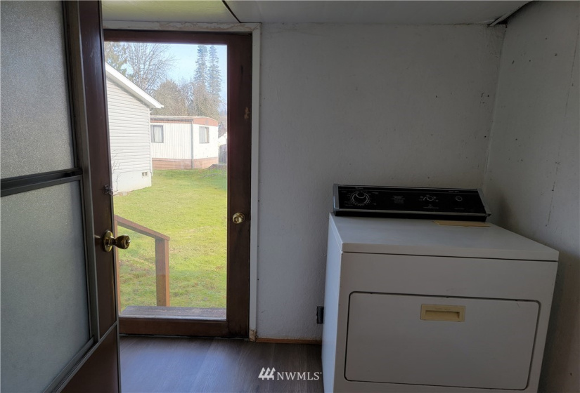 411 Grove, Shelton, Washington 98584, 2 Bedrooms Bedrooms, ,1 BathroomBathrooms,Manufactured In Park,For Sale,Grove,NWM1881576