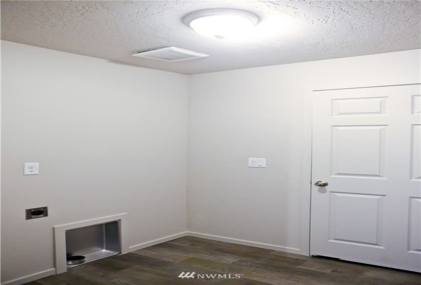 1025 Mt Baker, Othello, Washington 99344, 3 Bedrooms Bedrooms, ,2 BathroomsBathrooms,Residential,For Sale,Sandhill Estate Phase 3,Mt Baker,NWM1880864