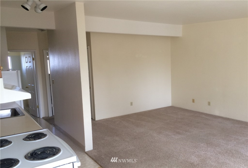 717 A, Auburn, Washington 98002, 1 Bedroom Bedrooms, ,1 BathroomBathrooms,Residential Lease,For Rent,A,NWM1881742