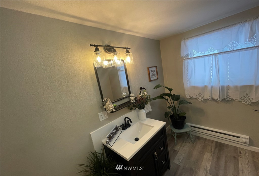 502 Fir, Oroville, Washington 98844, 4 Bedrooms Bedrooms, ,1 BathroomBathrooms,Residential,For Sale,ORO OROVILLE,Fir,NWM1881733