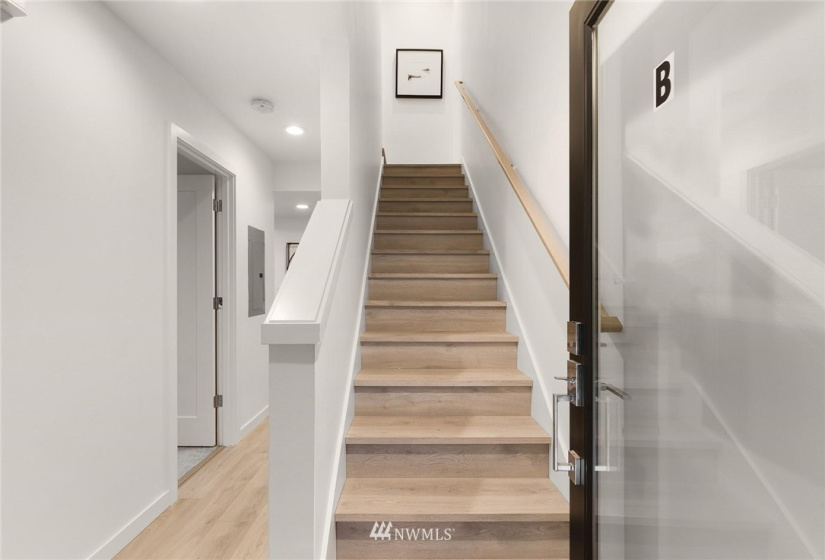 716 C 11th, Seattle, Washington 98102, 2 Bedrooms Bedrooms, ,1 BathroomBathrooms,Residential,For Sale,11th,NWM1881882