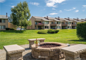 1 Tennis 658-C2, Manson, Washington 98831, 2 Bedrooms Bedrooms, ,2 BathroomsBathrooms,Residential,For Sale,Tennis,Tennis 658-C2,NWM1881908