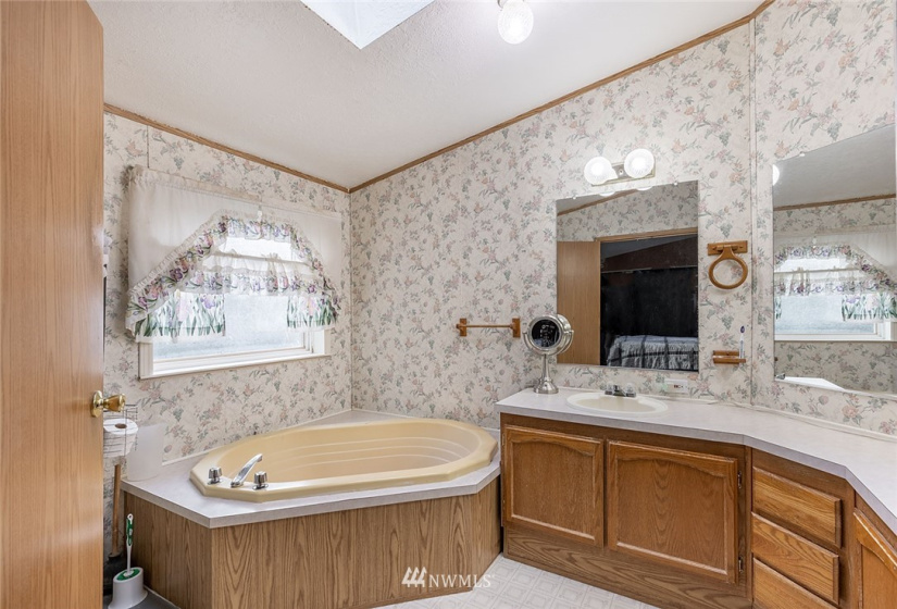 5806 Robe Menzel, Granite Falls, Washington 98252, 2 Bedrooms Bedrooms, ,2 BathroomsBathrooms,Manufactured In Park,For Sale,Robe Menzel,NWM1881793