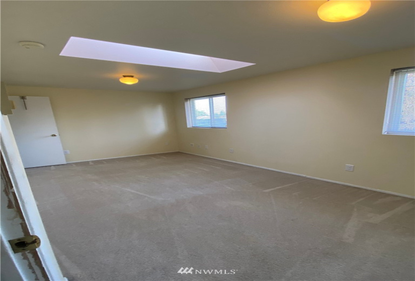 1909 Monroe, Everett, Washington 98203, 4 Bedrooms Bedrooms, ,Residential Lease,For Rent,Monroe,NWM1881954