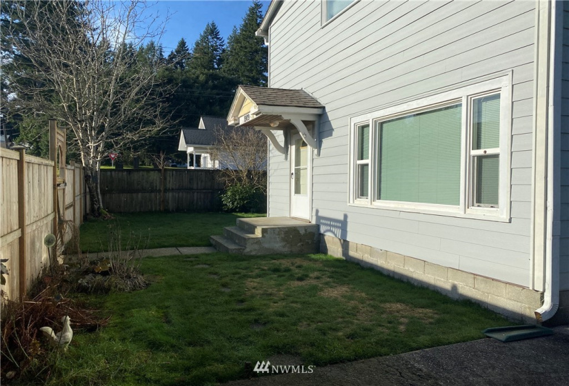 1909 Monroe, Everett, Washington 98203, 4 Bedrooms Bedrooms, ,Residential Lease,For Rent,Monroe,NWM1881954