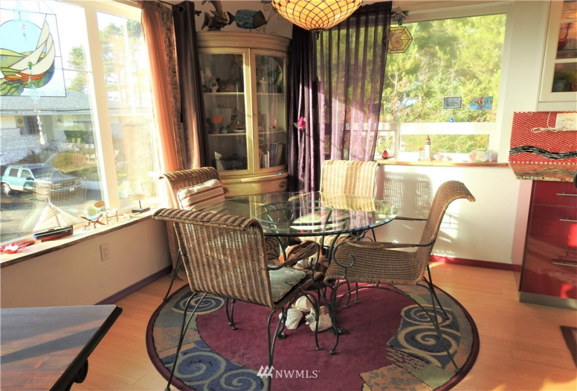 30812 J, Ocean Park, Washington 98640, 2 Bedrooms Bedrooms, ,1 BathroomBathrooms,Residential,For Sale,DV-3,J,NWM1881906