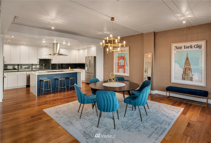 415 Mercer, Seattle, Washington 98119, 3 Bedrooms Bedrooms, ,1 BathroomBathrooms,Residential,For Sale,Mercer West,Mercer,NWM1877589