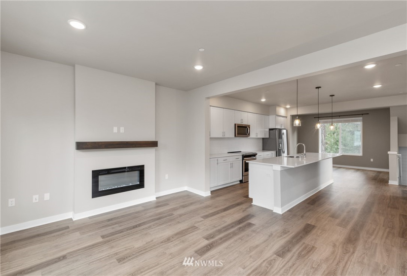 10106 16th, Lake Stevens, Washington 98258, 4 Bedrooms Bedrooms, ,Residential Lease,For Rent,16th,NWM1882008