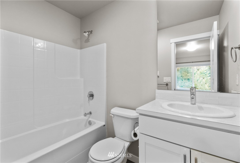 10106 16th, Lake Stevens, Washington 98258, 4 Bedrooms Bedrooms, ,Residential Lease,For Rent,16th,NWM1882008