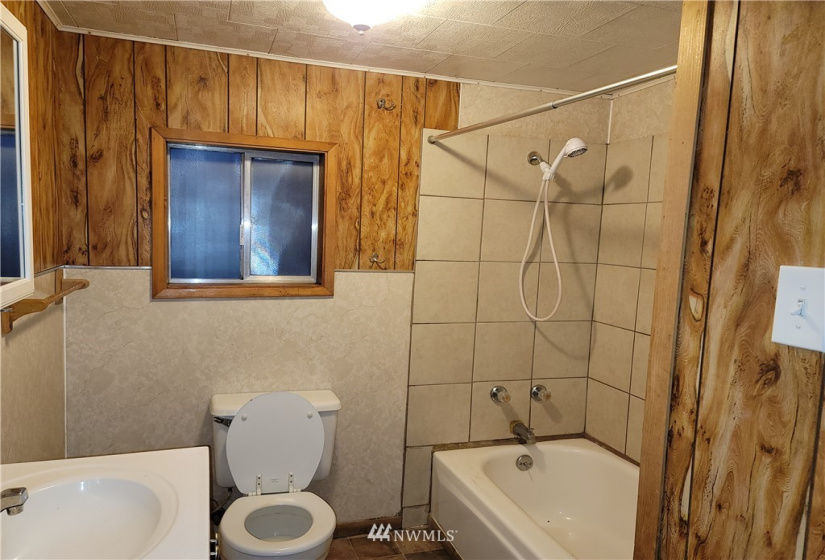 125 Hope, Mossyrock, Washington 98564, 2 Bedrooms Bedrooms, ,1 BathroomBathrooms,Residential,For Sale,Hope,NWM1882040