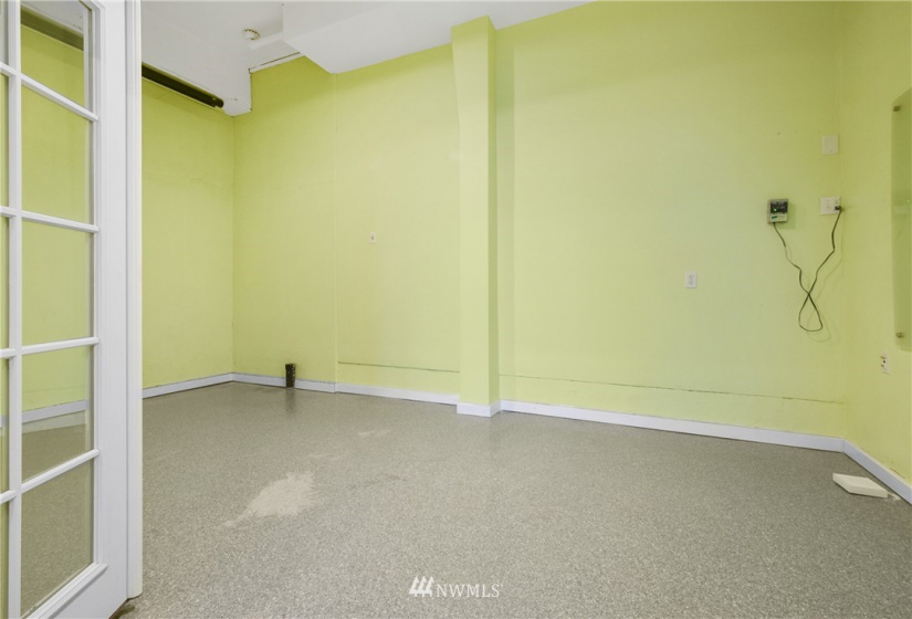 7033 15th, Seattle, Washington 98117, 1 Bedroom Bedrooms, ,1 BathroomBathrooms,Residential,For Sale,Carolyn Rose,15th,NWM1881306